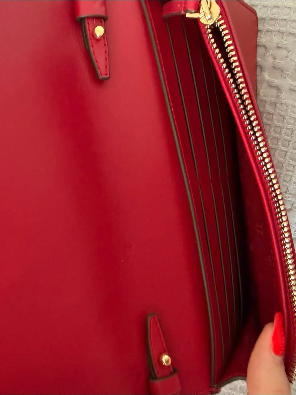 Tory Burch Savannah Red Crossbody Wallet
